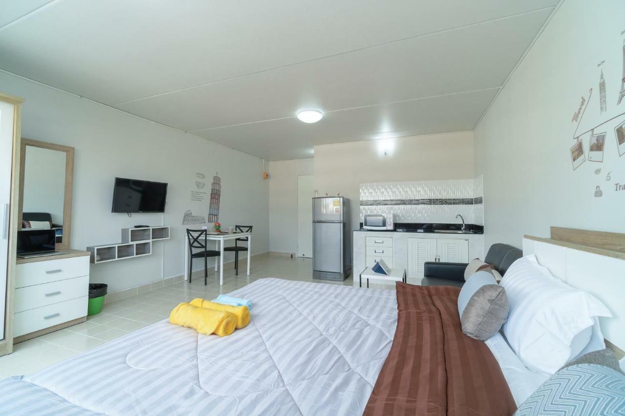 Popular Condo Muangthong By Khun Eve Nonthaburi Exteriör bild