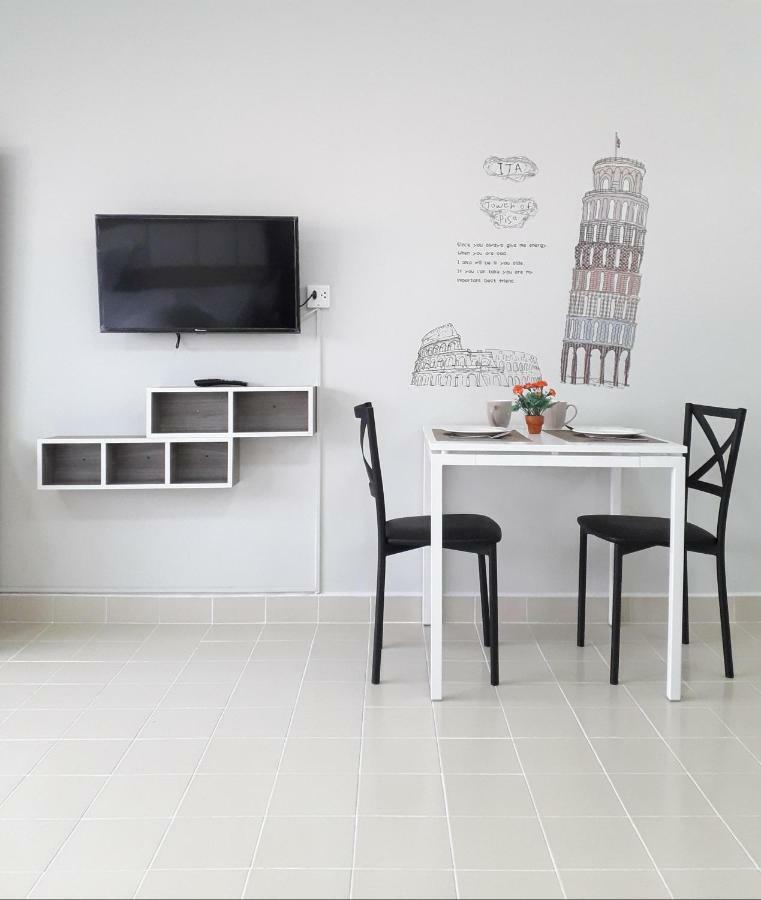Popular Condo Muangthong By Khun Eve Nonthaburi Exteriör bild